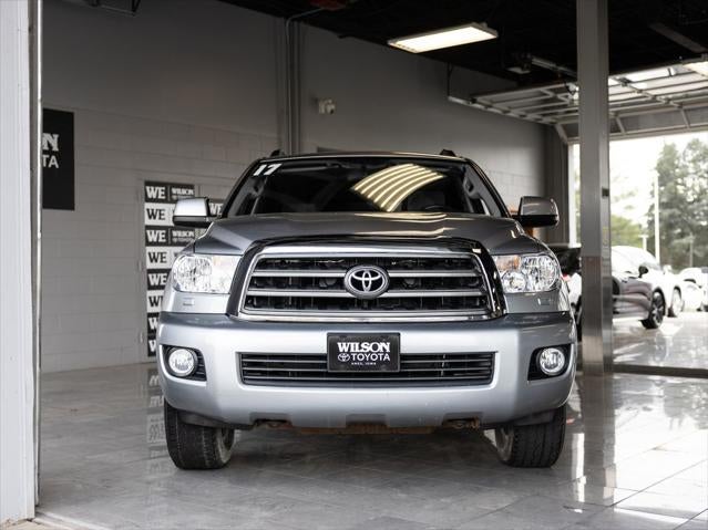 2017 Toyota Sequoia SR5 5.7L