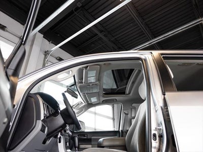 2017 Toyota Sequoia SR5 5.7L