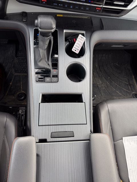 2023 Toyota Sienna XSE 7 Passenger