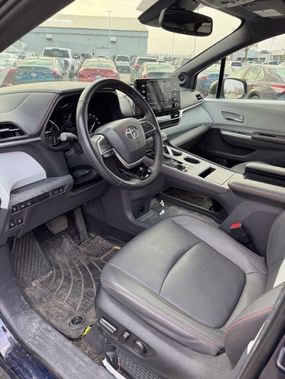 2023 Toyota Sienna XSE 7 Passenger