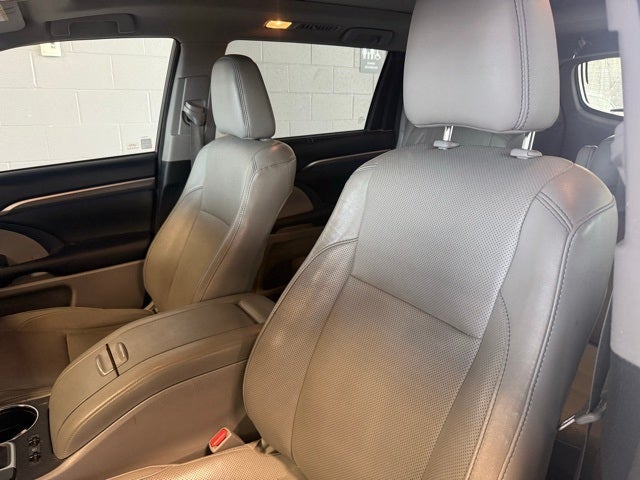 2017 Toyota Highlander Limited