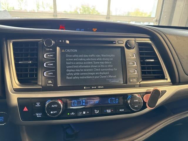 2017 Toyota Highlander Limited Platinum