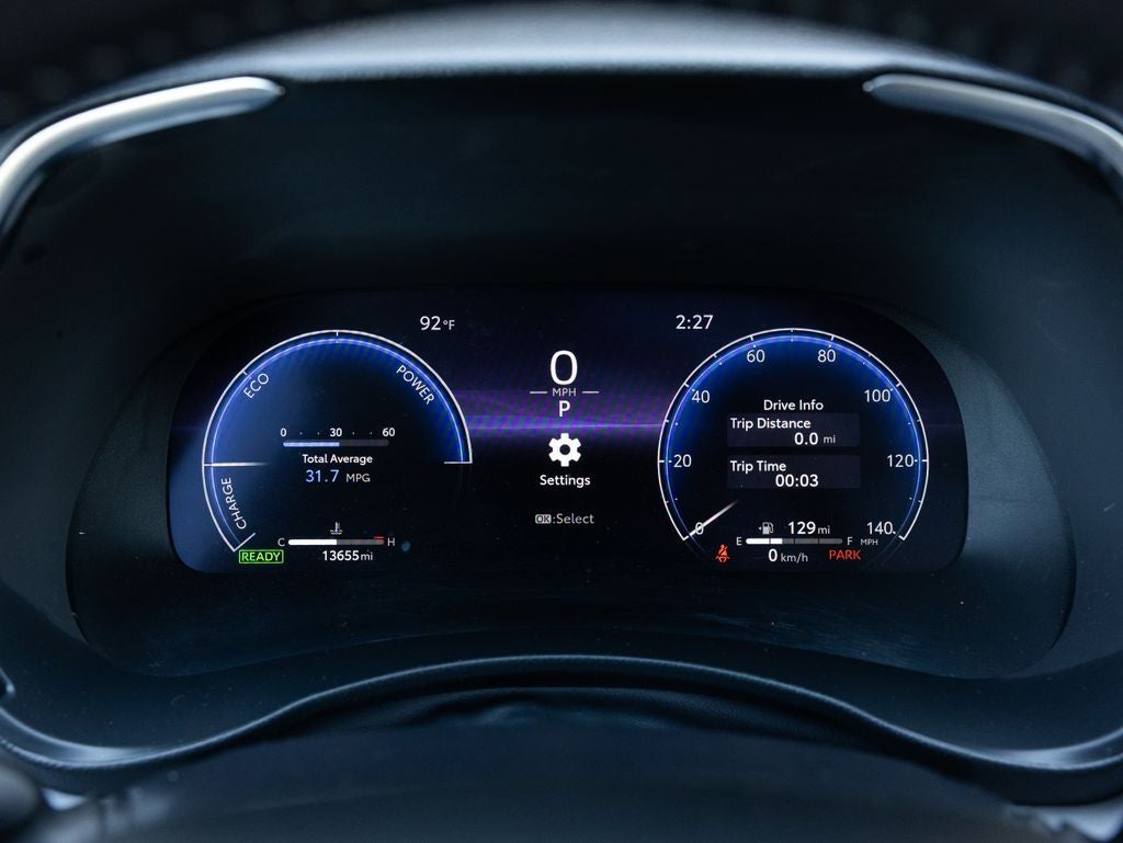 2023 Toyota Highlander Hybrid Platinum