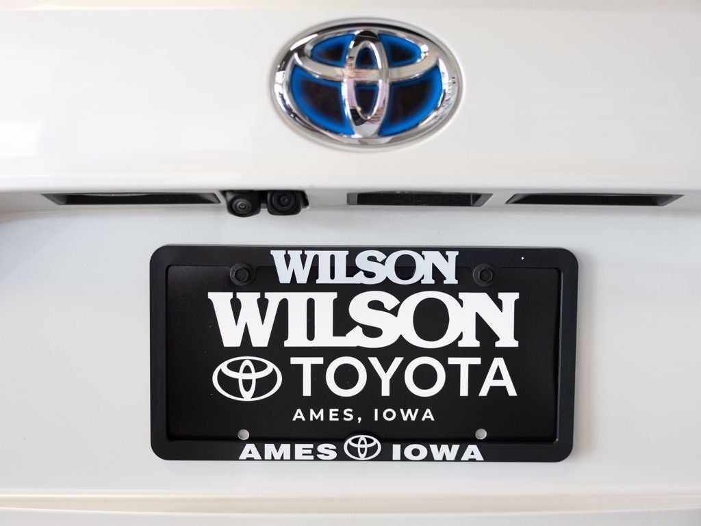 2023 Toyota Highlander Hybrid Platinum