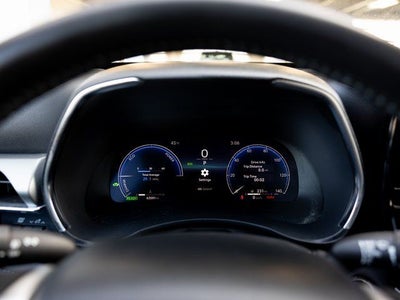 2023 Toyota Highlander Hybrid Platinum