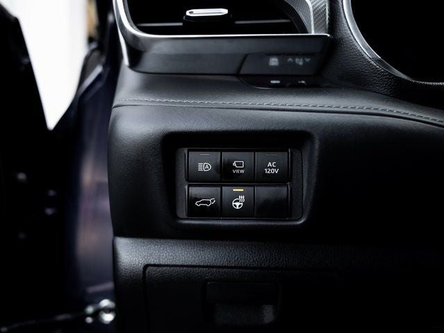 2023 Toyota Highlander Hybrid Platinum