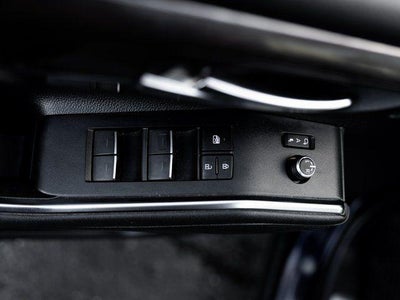 2023 Toyota Highlander Hybrid Platinum