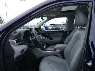 2021 Toyota Highlander Hybrid XLE