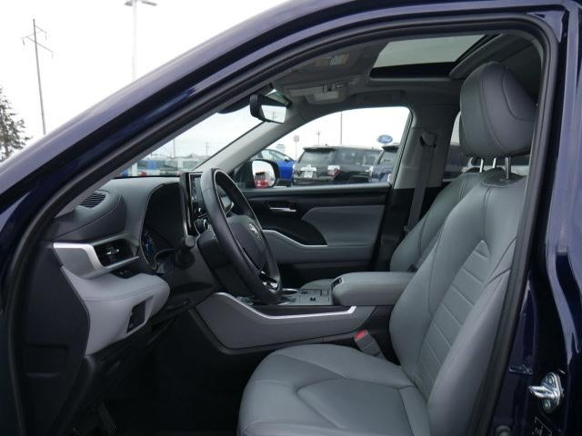 2021 Toyota Highlander Hybrid XLE