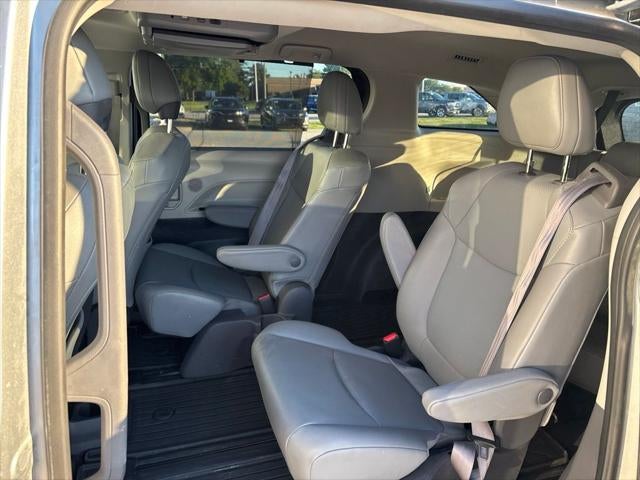 2021 Toyota Sienna XLE 7 Passenger