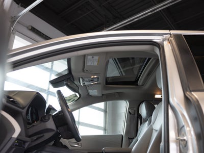 2024 Toyota Sienna XLE 8 Passenger