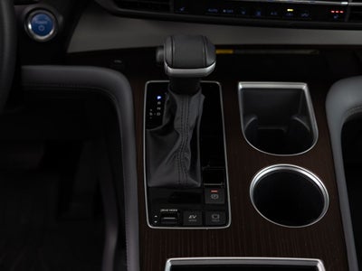2024 Toyota Sienna XLE 8 Passenger