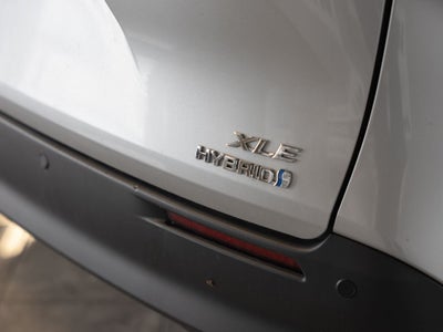 2024 Toyota Sienna XLE 8 Passenger