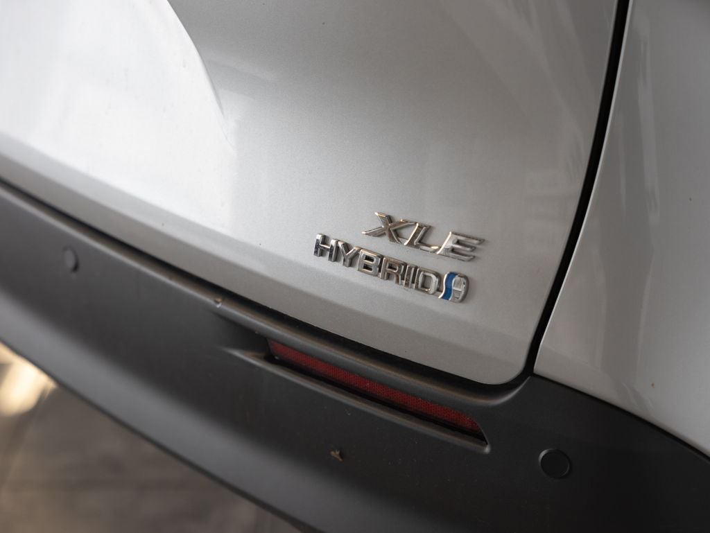 2024 Toyota Sienna XLE 8 Passenger