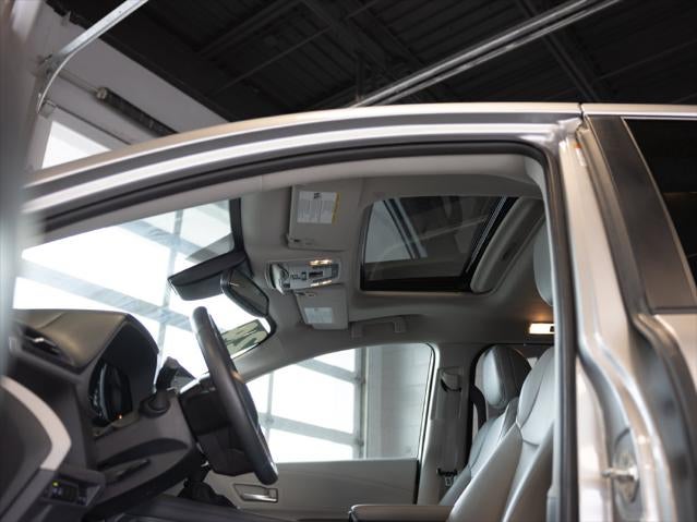2024 Toyota Sienna XLE 8 Passenger