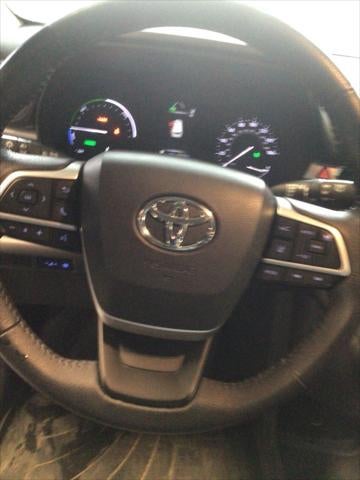 2021 Toyota Sienna XLE 8 Passenger