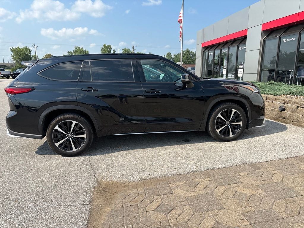 2021 Toyota Highlander XSE