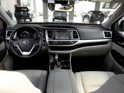 2017 Toyota Highlander XLE