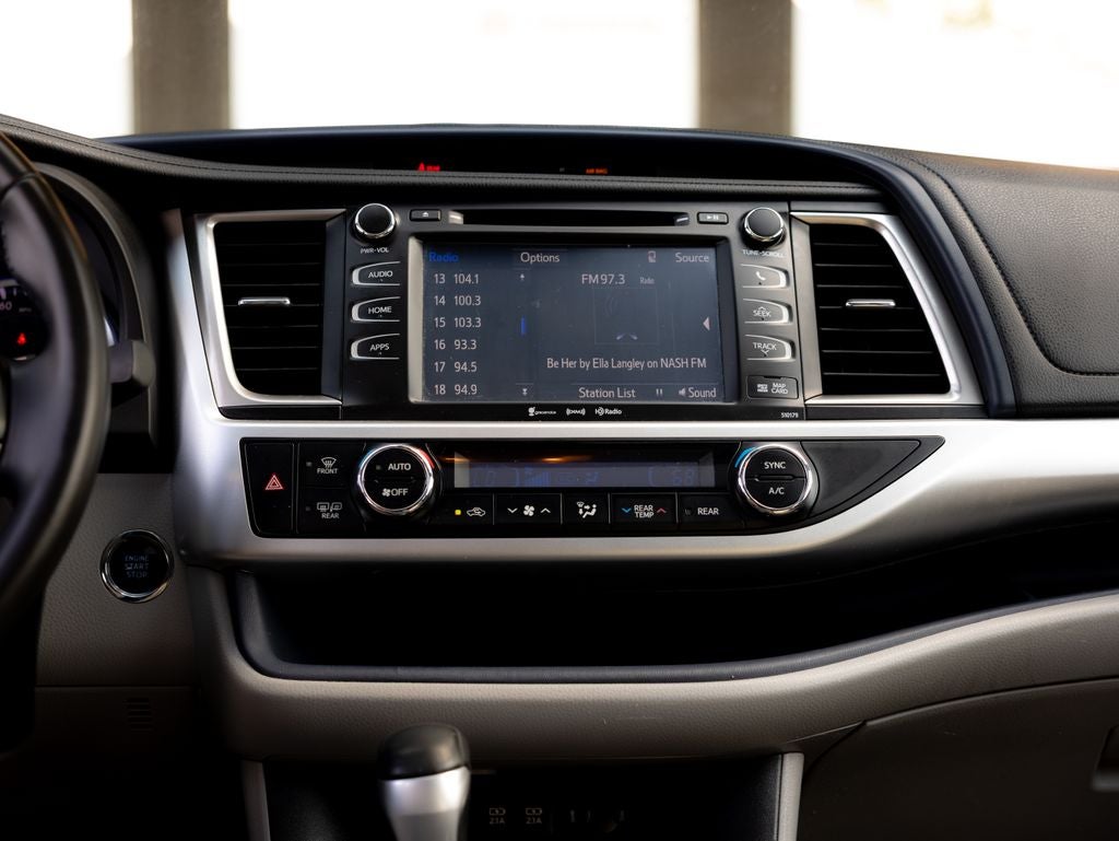 2017 Toyota Highlander XLE