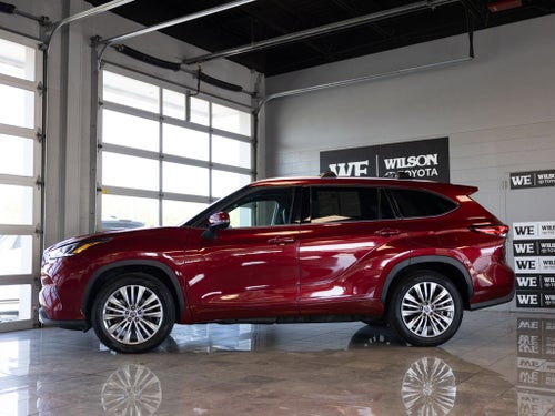 2023 Toyota Highlander Platinum