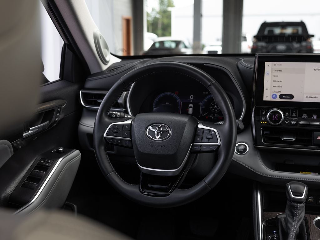 2023 Toyota Highlander Limited