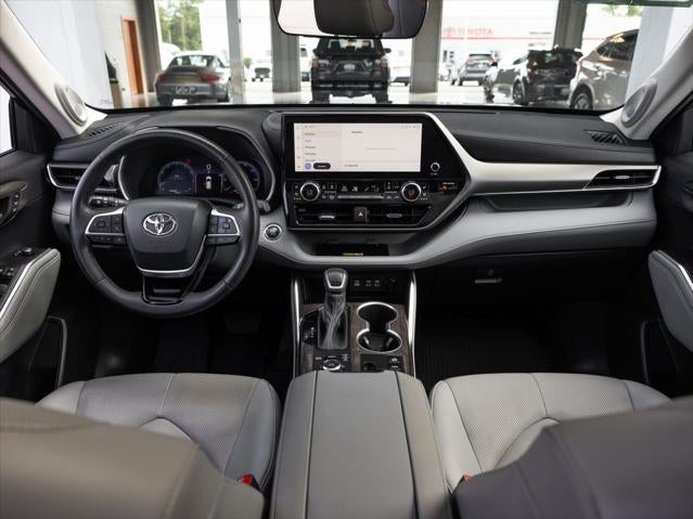 2023 Toyota Highlander Limited