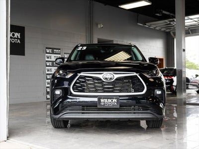 2023 Toyota Highlander XLE