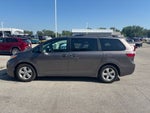 2015 Toyota Sienna LE 8 Passenger