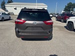 2015 Toyota Sienna LE 8 Passenger