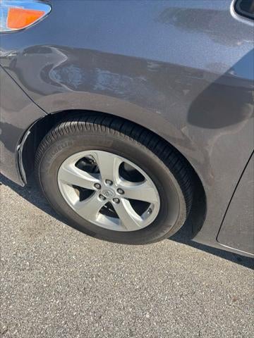 2015 Toyota Sienna LE 8 Passenger