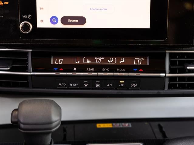2026 Toyota Sienna LE 8 Passenger
