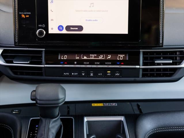 2026 Toyota Sienna LE 8 Passenger