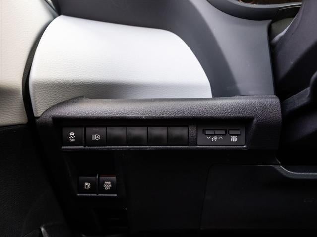 2026 Toyota Sienna LE 8 Passenger