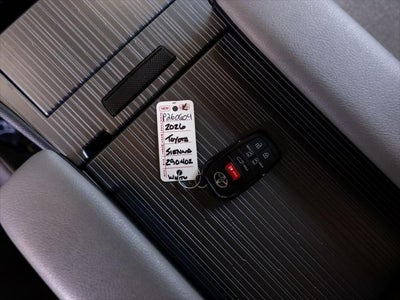 2026 Toyota Sienna LE 8 Passenger