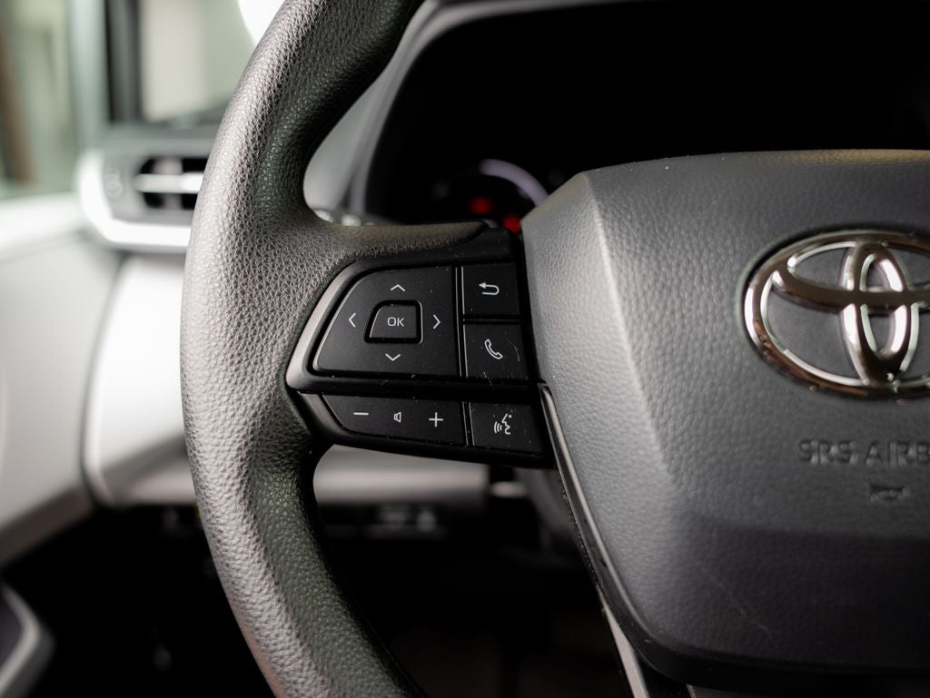 2026 Toyota Sienna LE 8 Passenger
