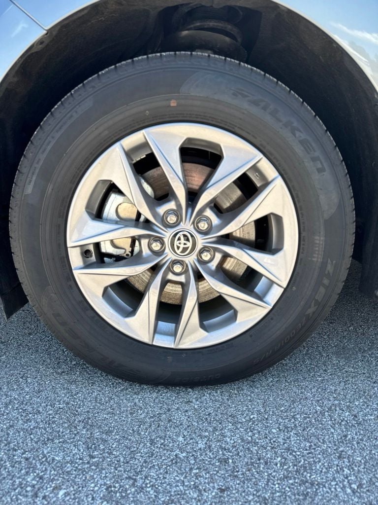 2026 Toyota Sienna LE 8 Passenger