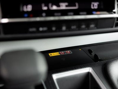 2026 Toyota Sienna LE 8 Passenger