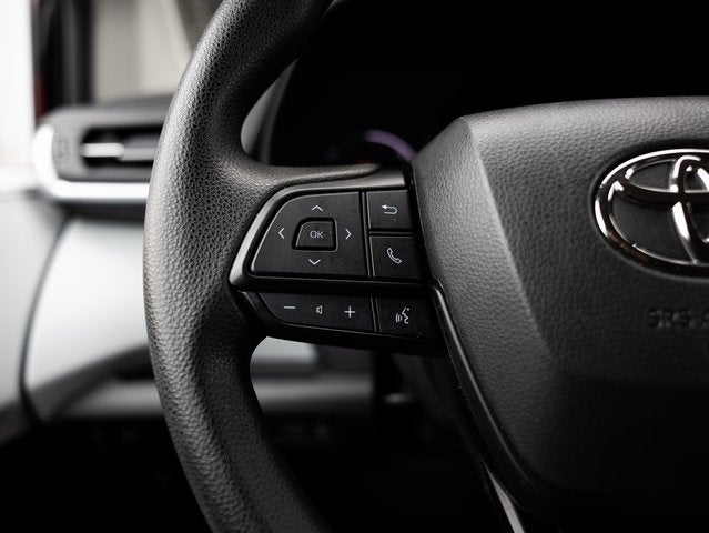 2025 Toyota Sienna LE 8 Passenger