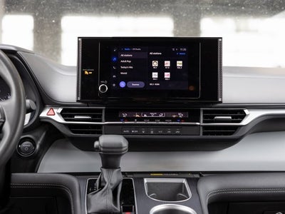 2025 Toyota Sienna LE 8 Passenger