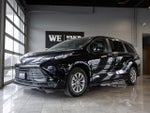 2025 Toyota Sienna LE 8 Passenger