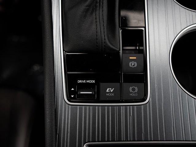 2025 Toyota Sienna LE 8 Passenger