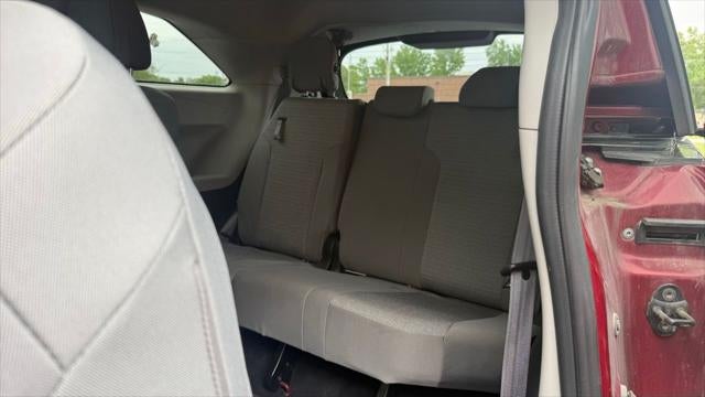 2021 Toyota Sienna LE 8 Passenger