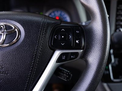 2020 Toyota Sienna LE 8 Passenger
