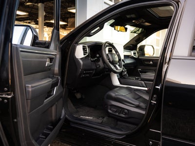 2024 Toyota Tundra Hybrid Platinum