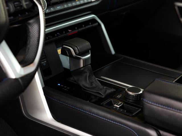 2024 Toyota Tundra Hybrid Platinum