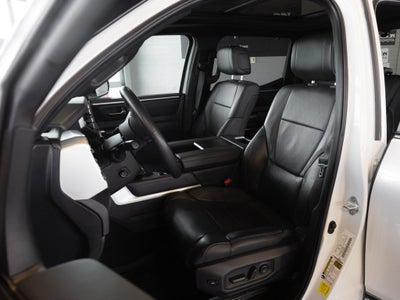 2025 Toyota Tundra Hybrid Platinum