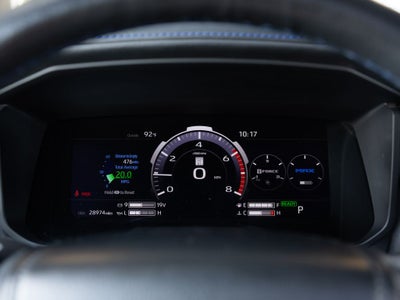 2025 Toyota Tundra Hybrid Platinum