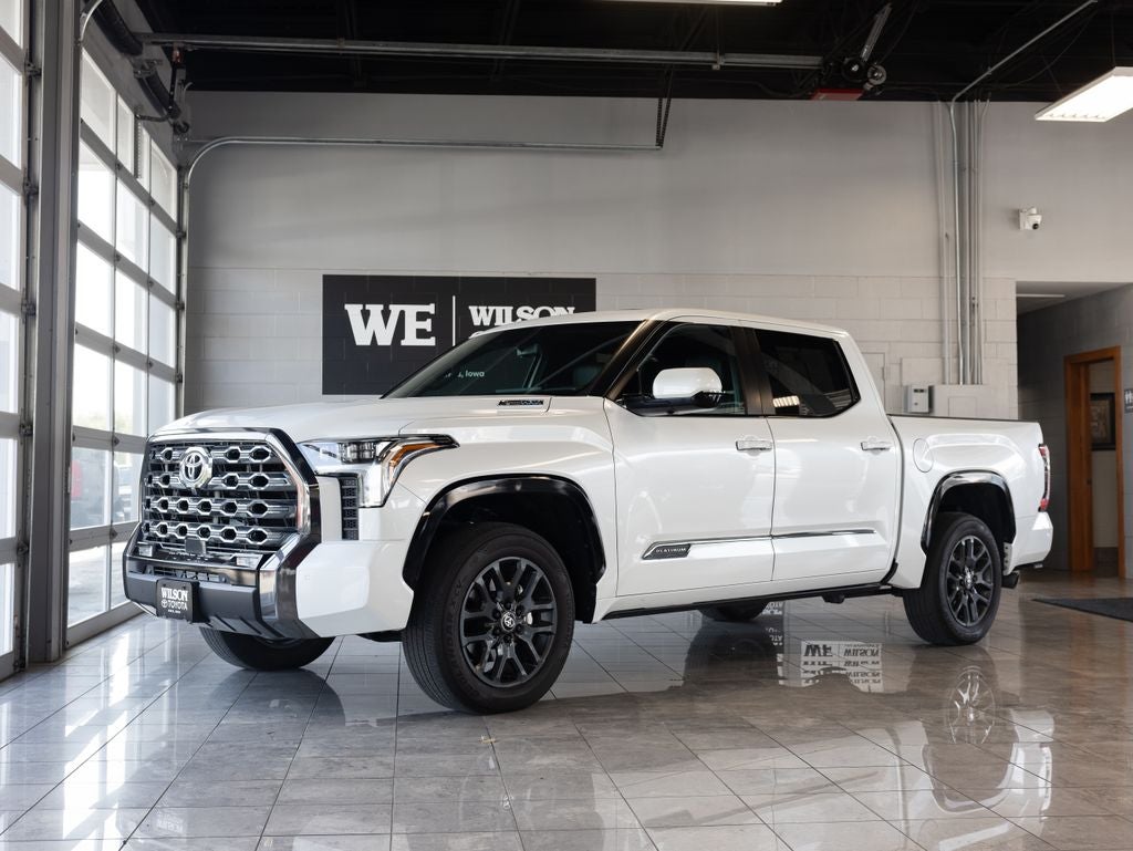 2025 Toyota Tundra Hybrid Platinum