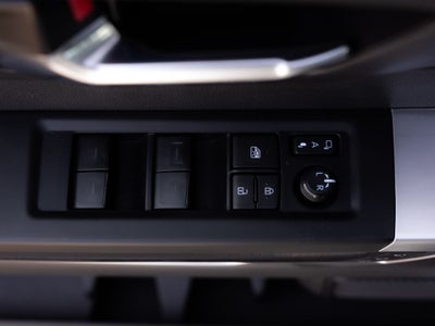 2025 Toyota Tundra Hybrid Platinum