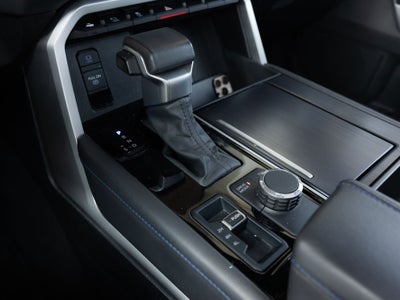 2025 Toyota Tundra Hybrid Platinum